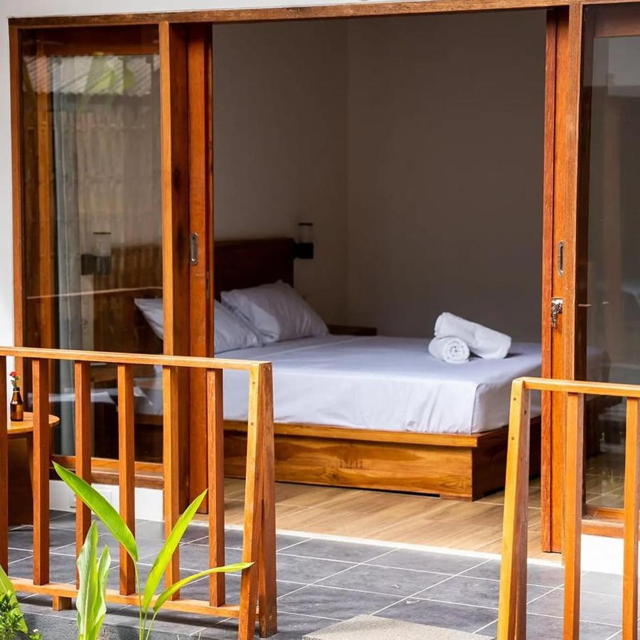 Twiny'S Otel Kuta  Dış mekan fotoğraf
