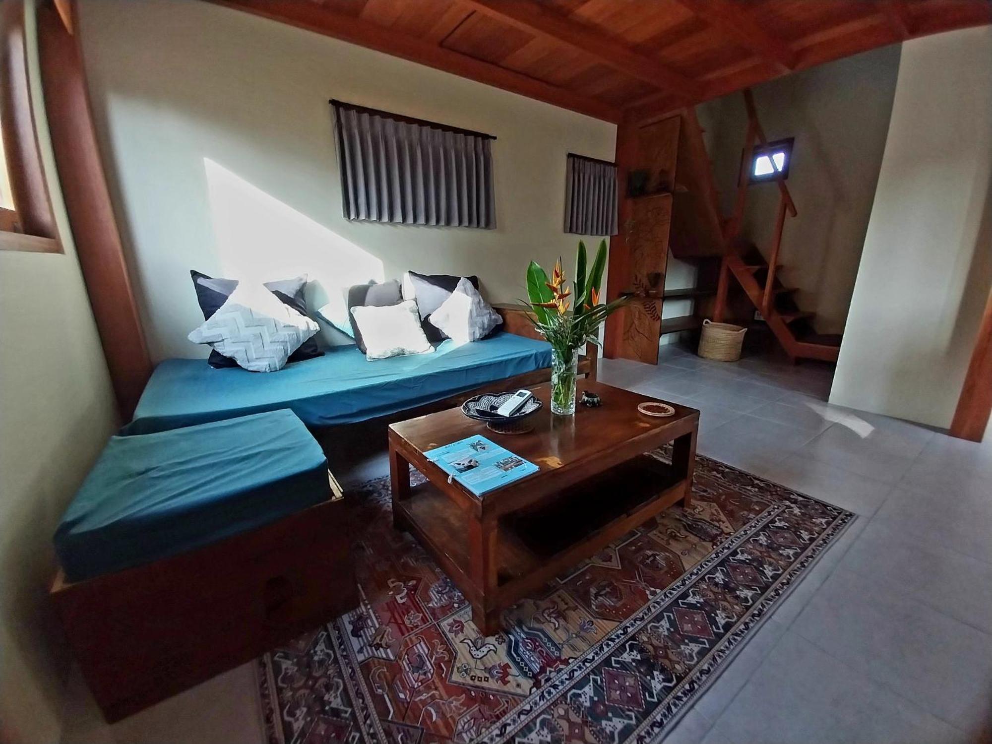 Twiny'S Otel Kuta  Dış mekan fotoğraf